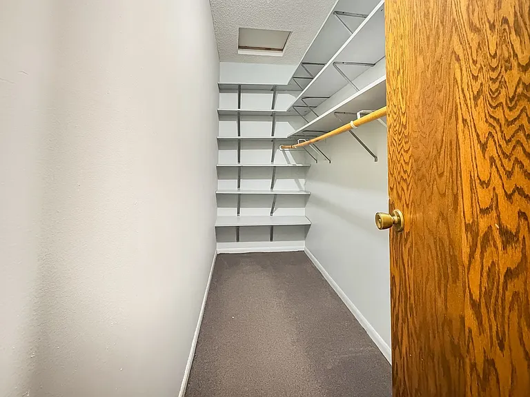 5674 Arthur St NE — Photo 20