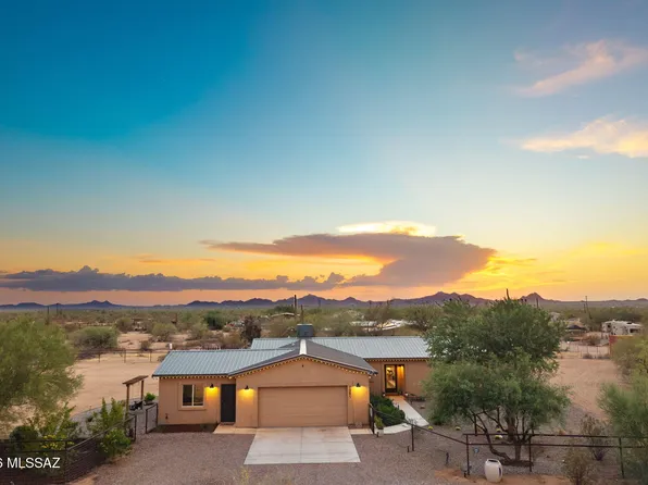 7985 N Pleasant Ln, Tucson, AZ 85743