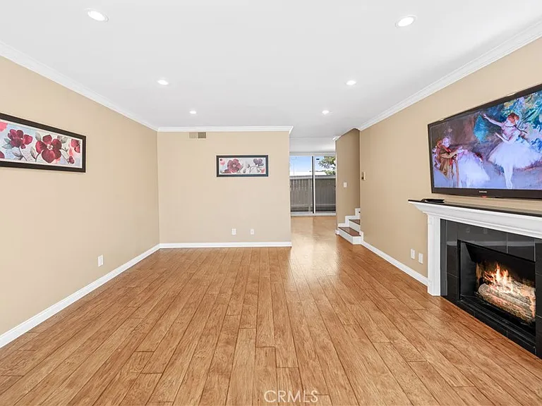 3520 Maricopa St — Photo 3
