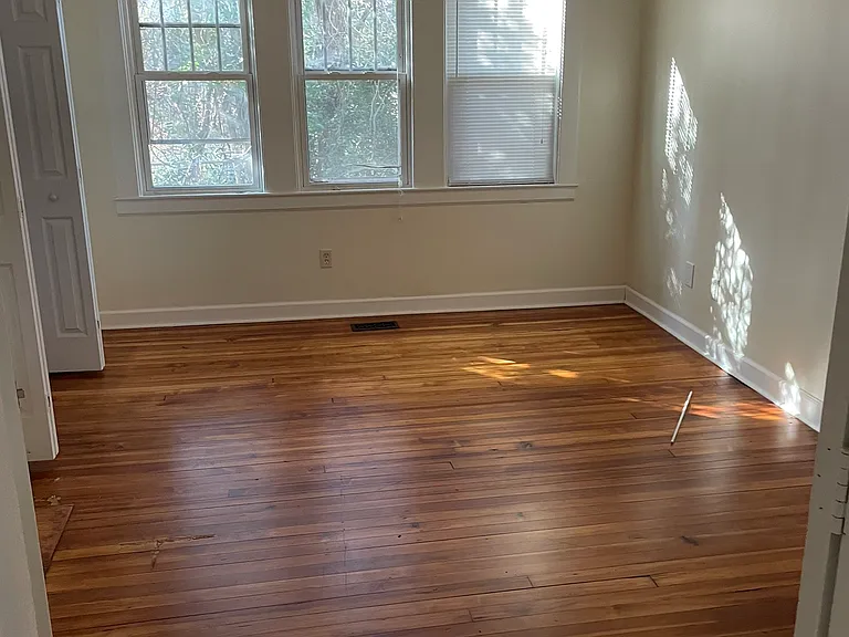 716 Crosby Rd — Photo 10