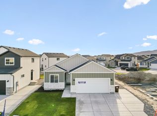 5401 N Orville St, Eagle Mountain, UT 84005