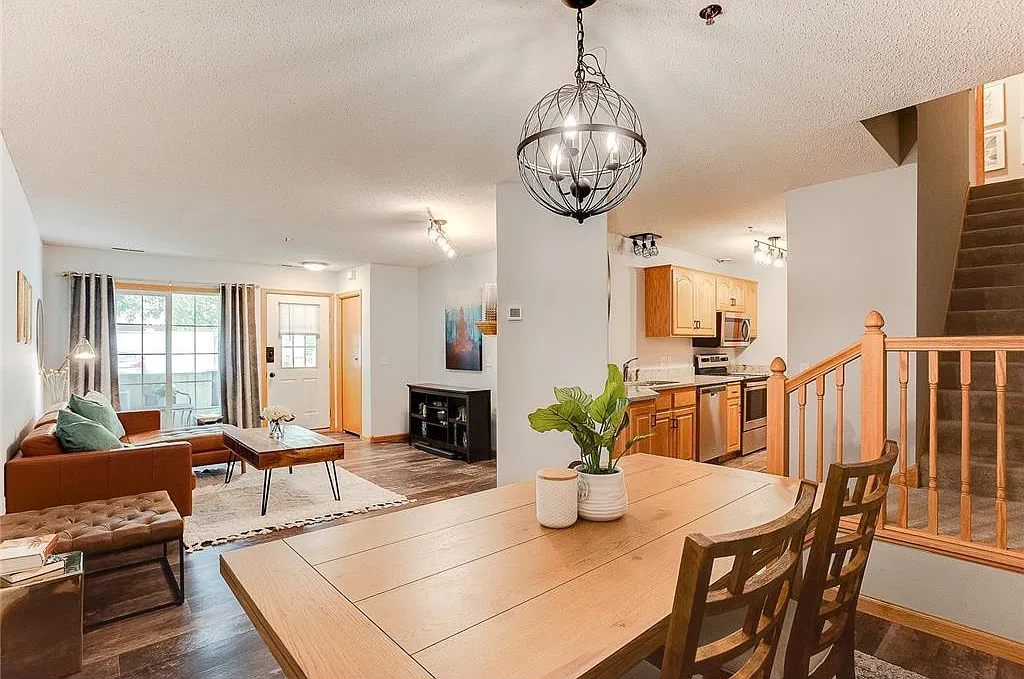 3 bed, 1508 sqft, $2,295 — Photo 4