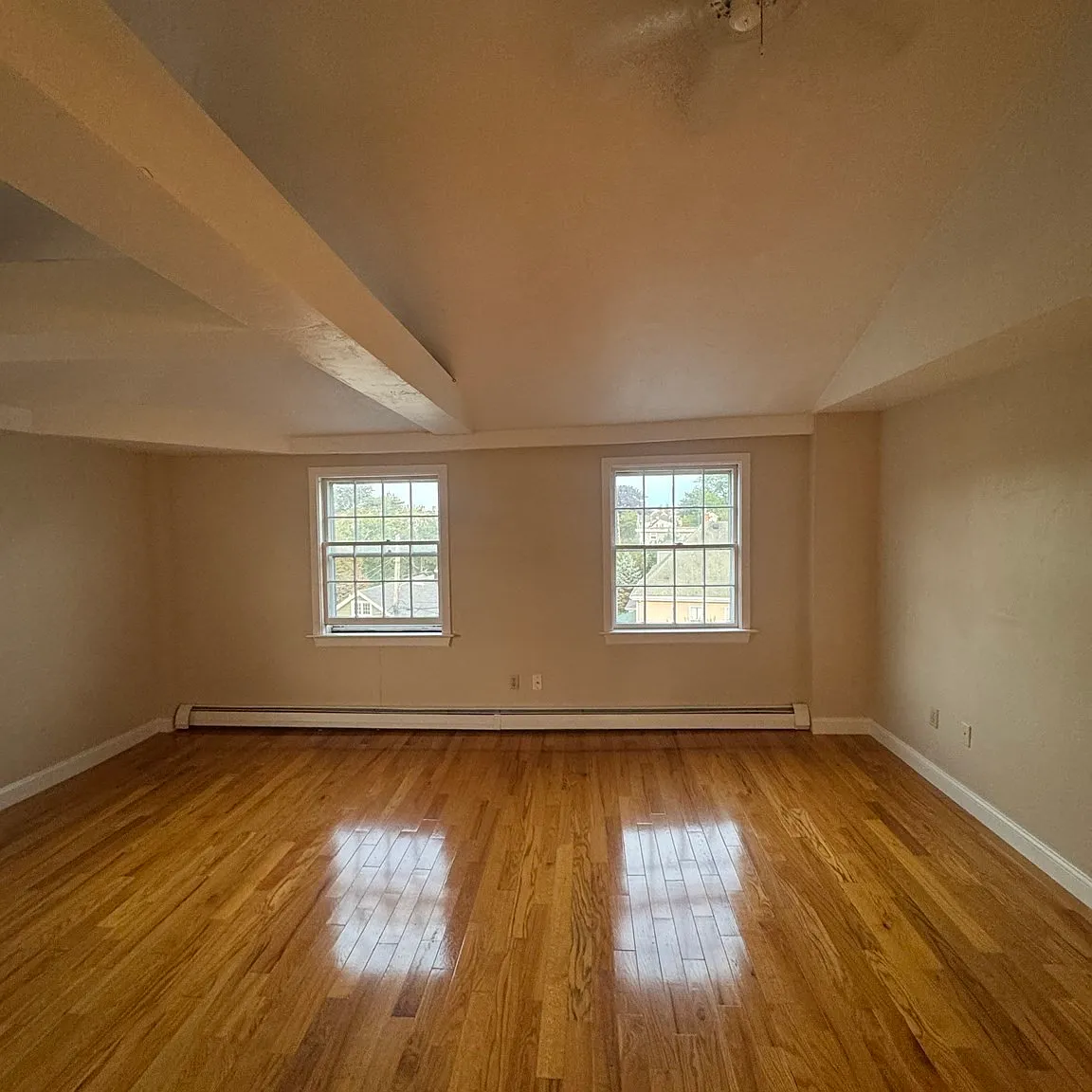 52 Washington St — Photo 4