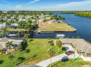 2193 River Rd, Fort Myers, FL 33905