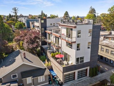 310 N 74th St, Seattle, WA, 98103