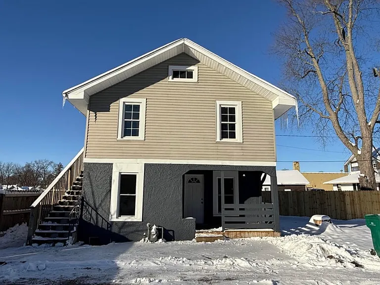 10 Richards Pl #3 — Photo 2