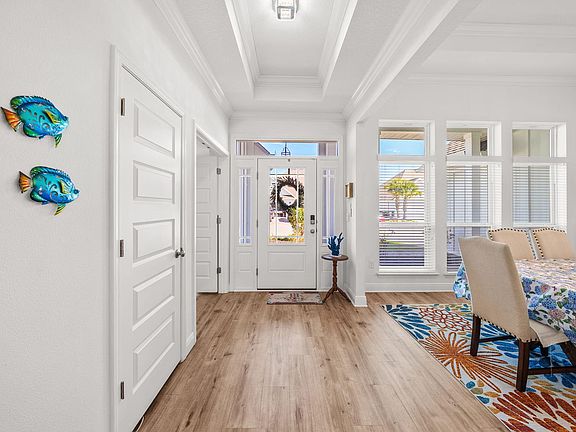 4th image of 58 Palmview Ln