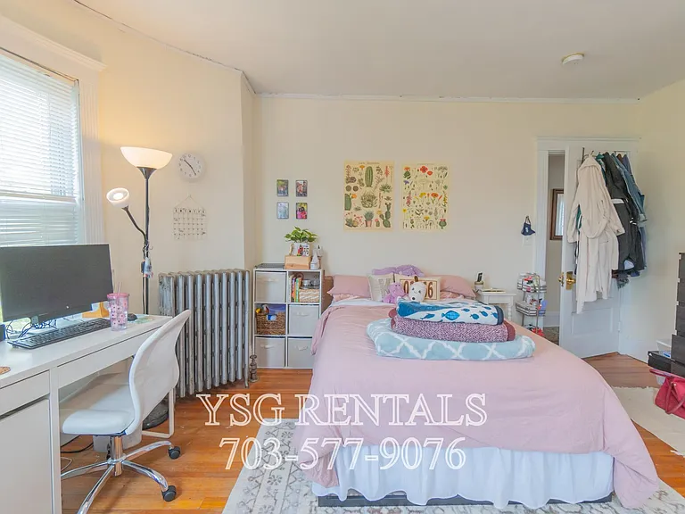 40 Easton St #3 — Photo 9