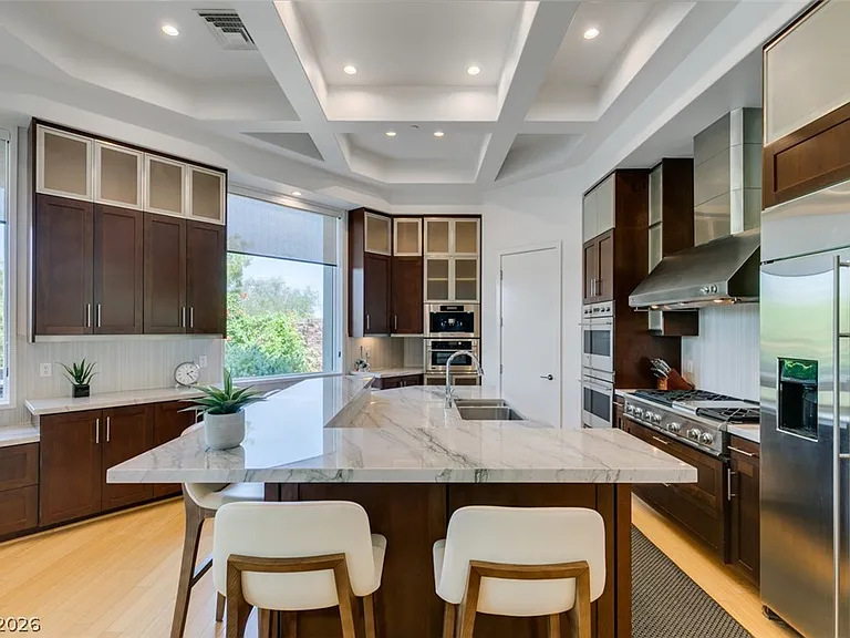 483 Toucan Ridge Ct — Photo 19
