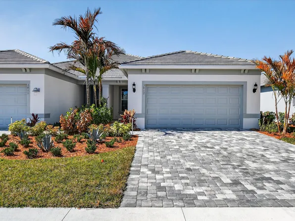 3817 Russell Court #Villa 38, Vero Beach, FL 32960