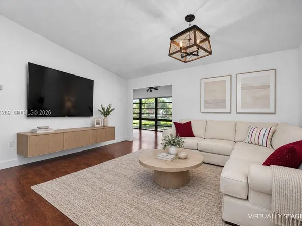 4944 NW 102nd Ave APT 204-3, Doral, FL 33178
