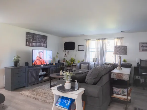 1475 Braley Rd APT 15, New Bedford, MA 02745