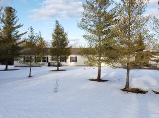 1894 Old Mackinaw Rd, Cheboygan, MI 49721