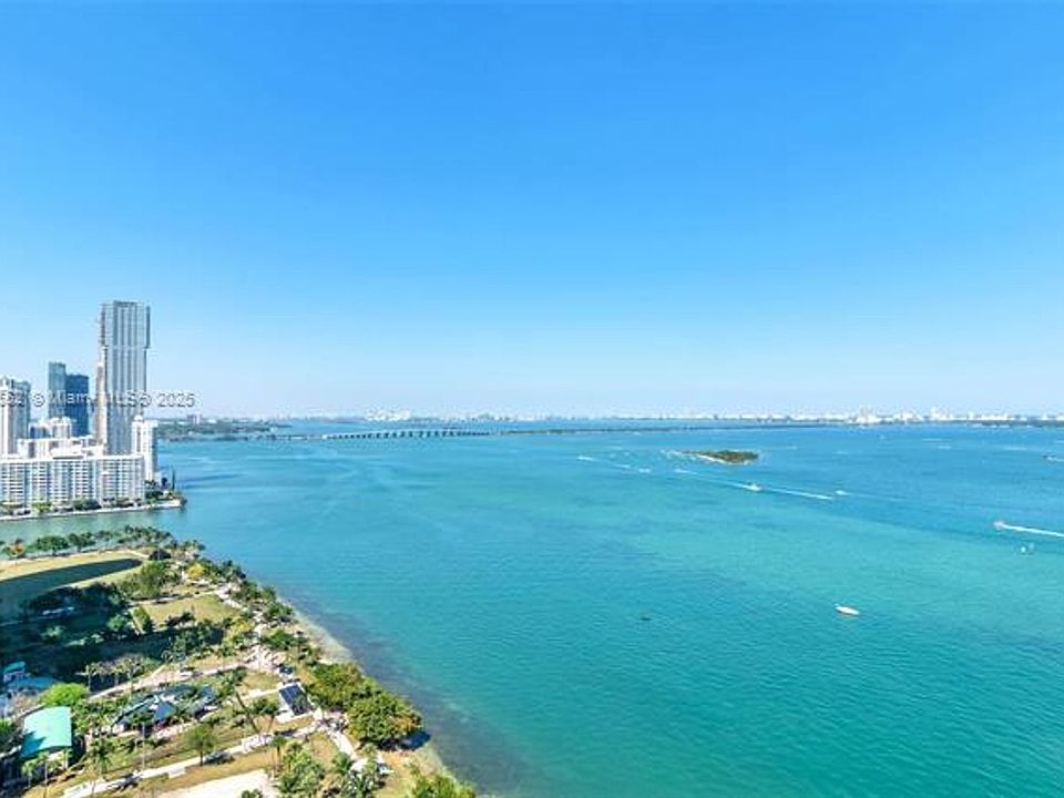 1st image of 1717 N Bayshore Dr #C-4037