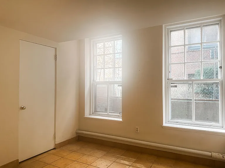 371 Harvard St #1G — Photo 7
