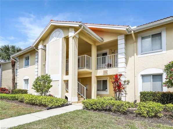 7791 Esmeralda Way APT 201, Naples, FL 34109