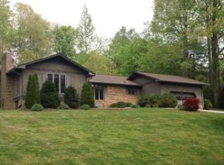 114 Samara Dr, Hendersonville, NC 28739