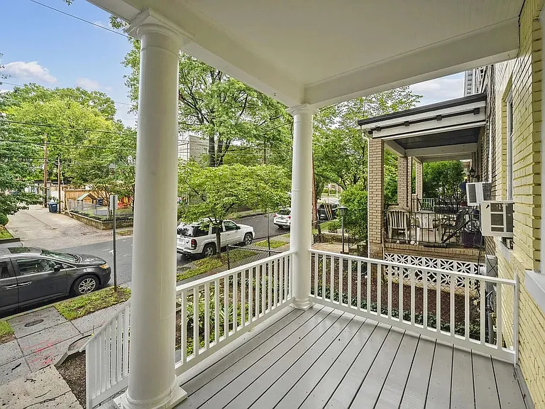 310 Taylor St NW — Photo 3