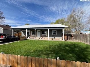 1414 S Fir St, Kennewick, WA
