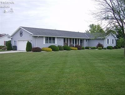 1st image of 148 Wisteria Dr