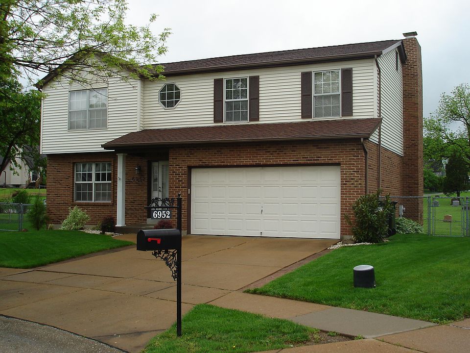 1st image of 6952 Lake Park Cir