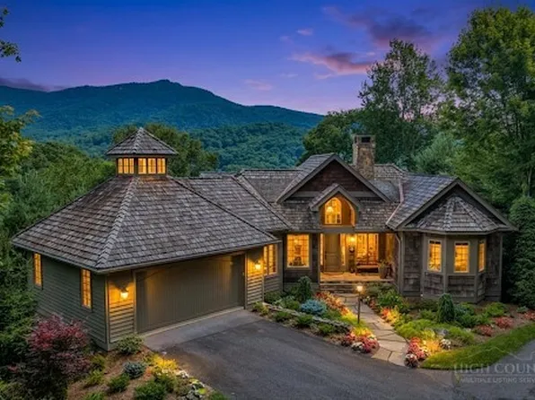 35 Valley Vista Court, Banner Elk, NC 28604