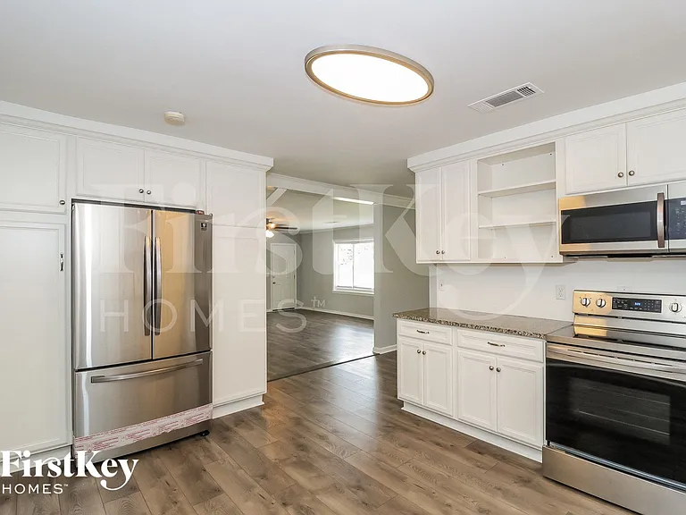 76 Hunters Cir — Photo 5
