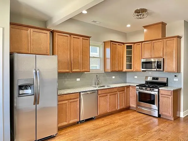 5223 N Sawyer Ave #2 — Photo 1