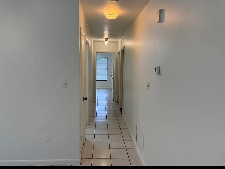 1824 Coronado Rd — Photo 3