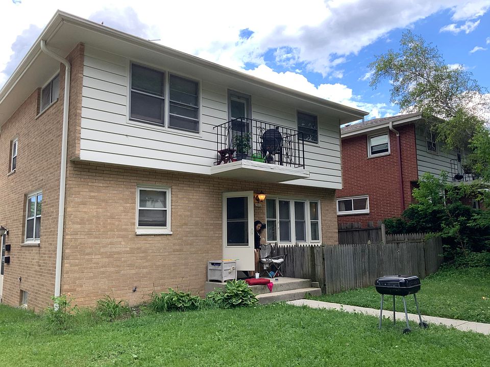 2nd image of 6919 W Arthur Ave