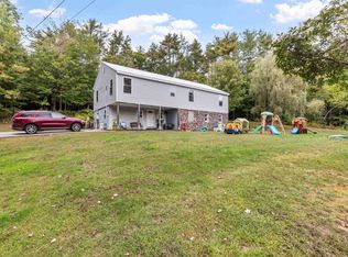 101 Old Town Rd, Hill, NH 03243