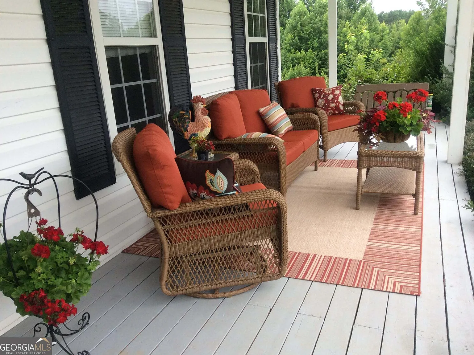 5 bed, 4.5 bath, 6700 sqft, $3,000 — Photo 3