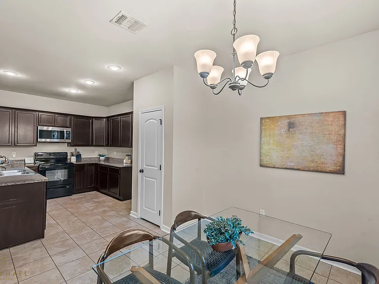 1115 Eli Conner Dr — Photo 6