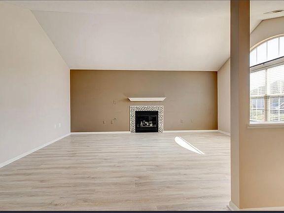 4th image of 5172 Vinings Bnd #C