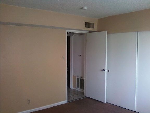 2nd image of 496 Calcaterra Cir APT D