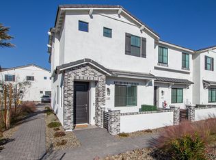 3230 E Thomas Rd #111, Mesa, AZ 85213