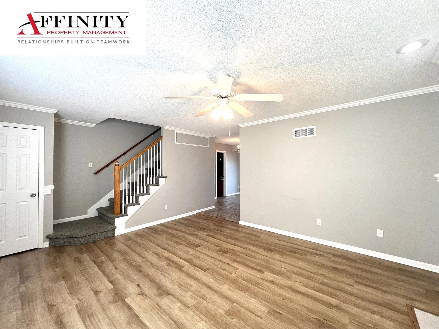 4 bed, 3.5 bath, 2192 sqft, $2,450 — Photo 4
