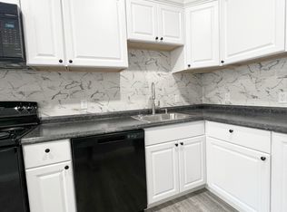 1806 Appleton St, Baltimore, MD 21217