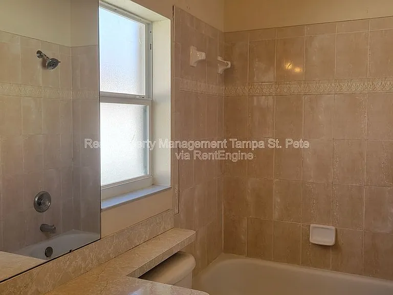 1314 Avonwood Ct — Photo 24