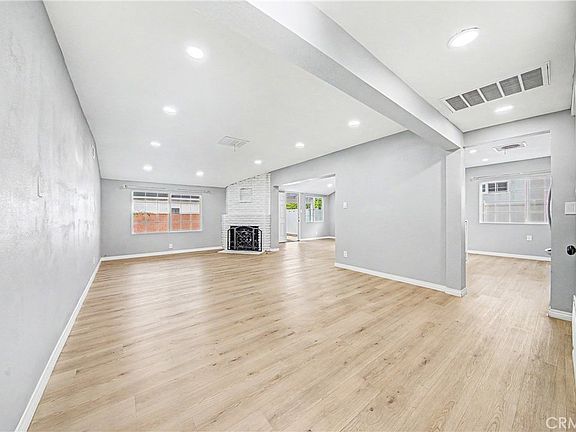 5th image of 5651 Radford Ave