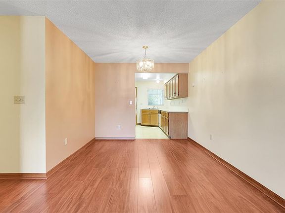4th image of 1483 Disston Ave