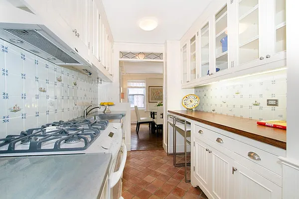 Sold by Corcoran | media 3