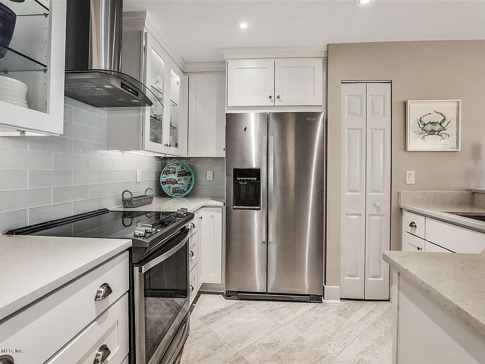 1st image of 300 Sandiron Cir Unit 316