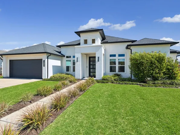 1809 Grace Xing, Friendswood, TX 77546