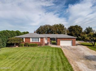 8549 Jerusalem Rd, Curtice, OH 43412