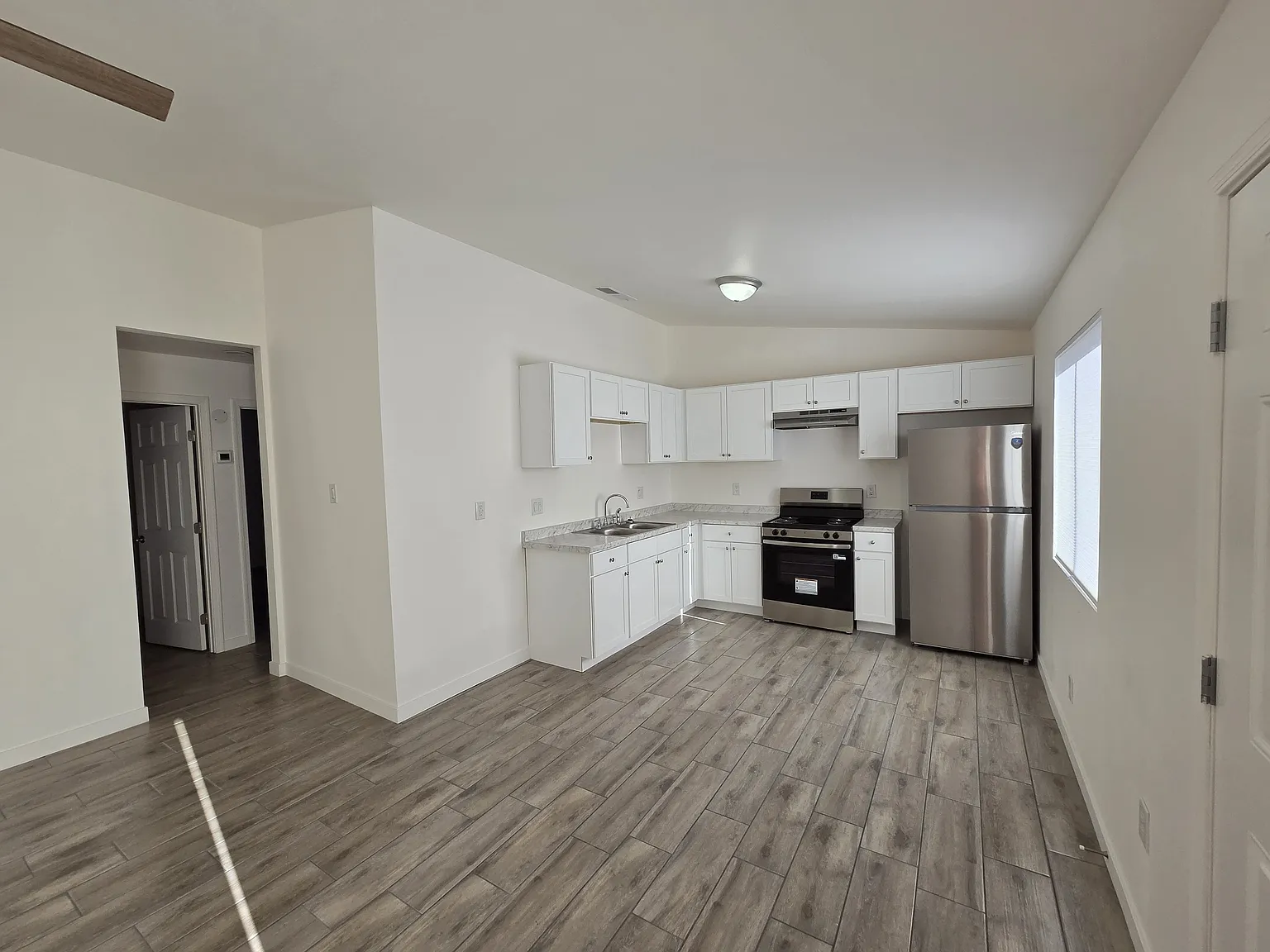 P352D 4735 E. Caballero St - 1 — Photo 2