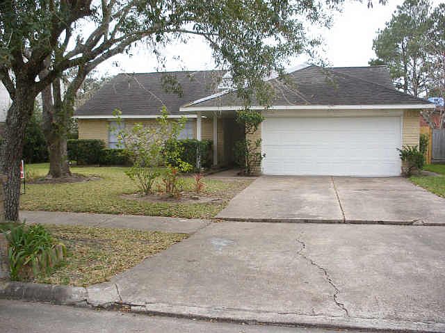 1st image of 7407 Frostview Ln