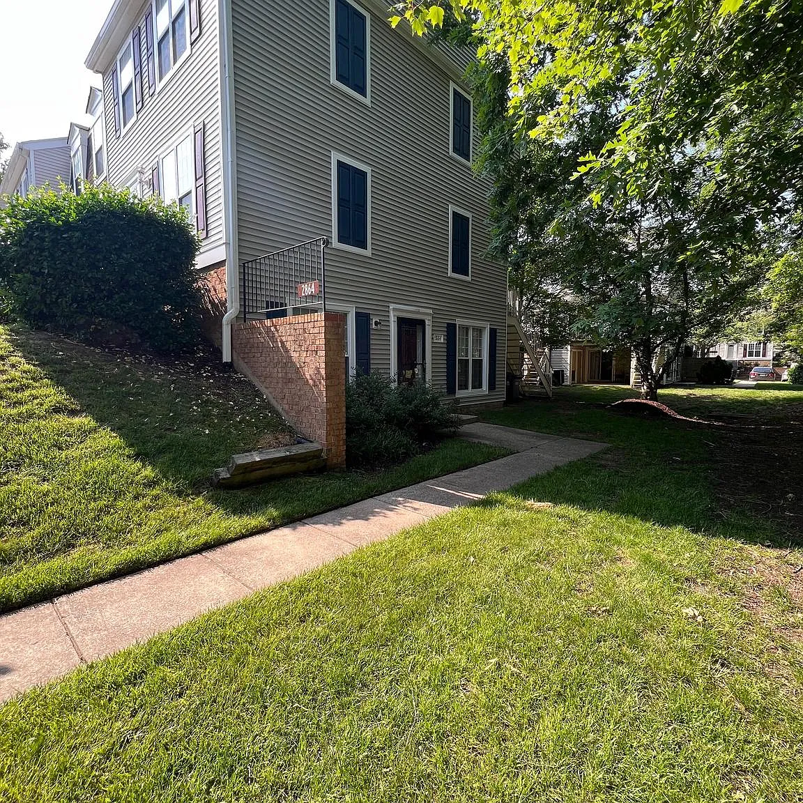 2 bed, 1080 sqft, $1,950 — Photo 1