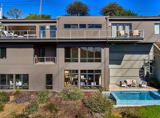 7262 W Mulholland Dr, Los Angeles, CA 90068