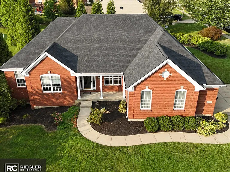 10650 Sunnys Halo Ct — Photo 1